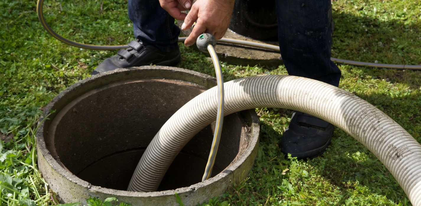 Grease Trap Hot Water Cleaning Service